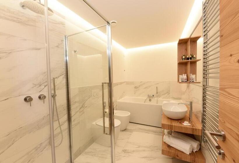 סוויטה נוף לגינה, Ristorante Magia Del Brenta