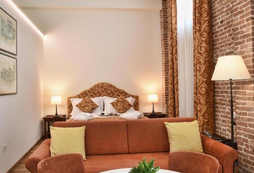 סוויטה נוף לגינה, Ristorante Magia Del Brenta