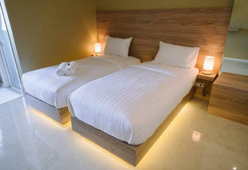 高级大房间, The Cape