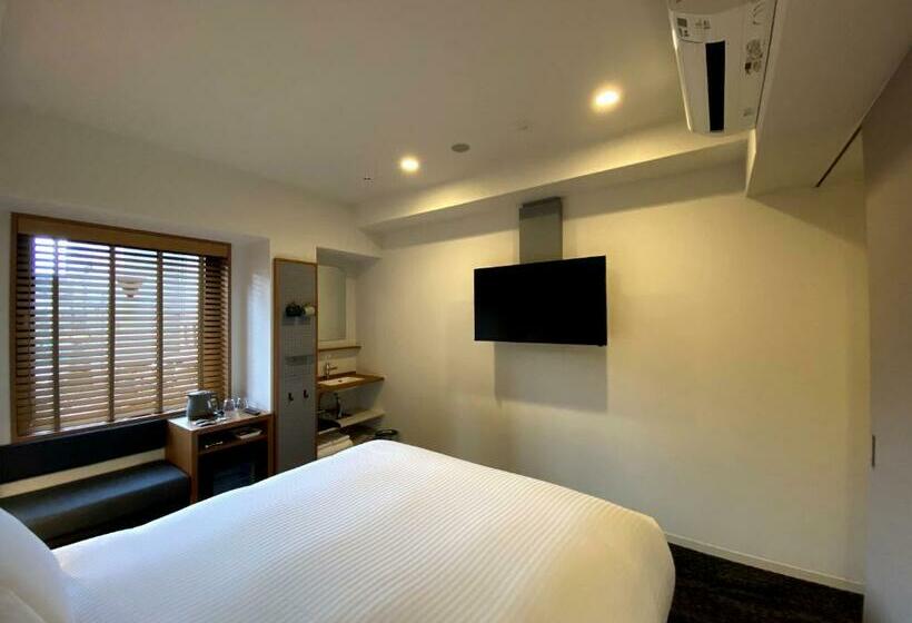 غرفة قياسية, Umedaholic