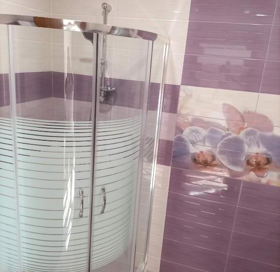 اتاق لوکس, Vanilla, Varna   Free Parking