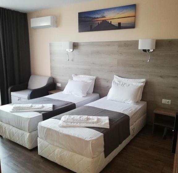 اتاق لوکس, Vanilla, Varna   Free Parking