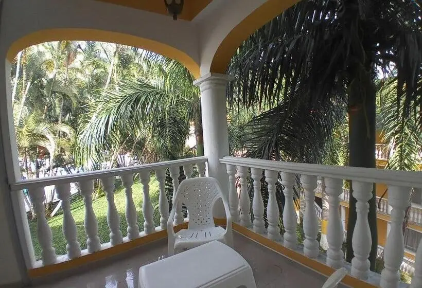 バルコニー付きスタンダードトリプルルーム, Villa San Cayetano