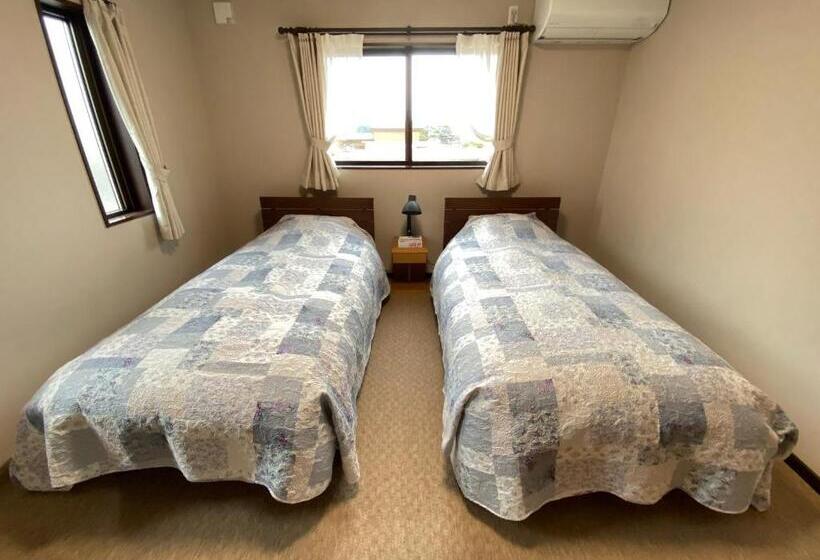 اتاق استاندارد, Link House