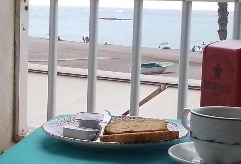 스탠다드 룸, Pensión Sol Y Playa
