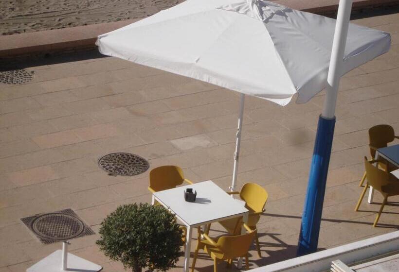 スタンダードルーム, Pensión Sol Y Playa