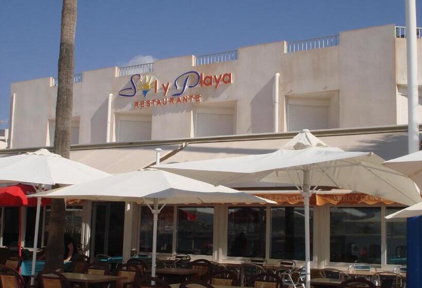 スタンダードルーム, Pensión Sol Y Playa