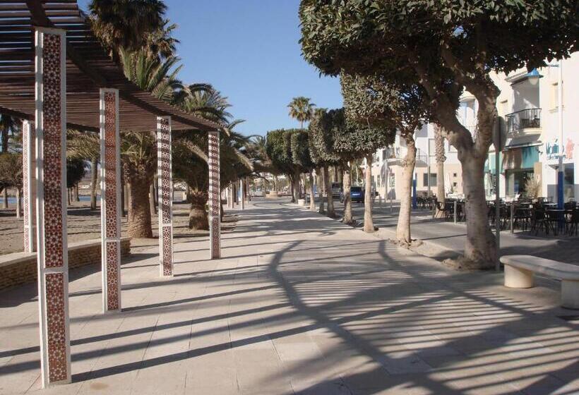 スタンダードルーム, Pensión Sol Y Playa