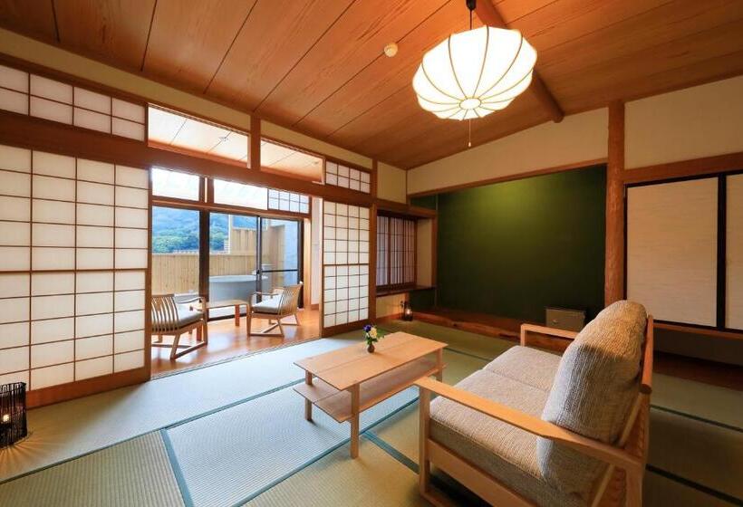 اتاق لوکس چهار تخته, Yugawara Fuga