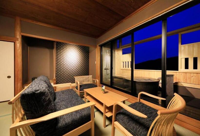 اتاق لوکس چهار تخته, Yugawara Fuga