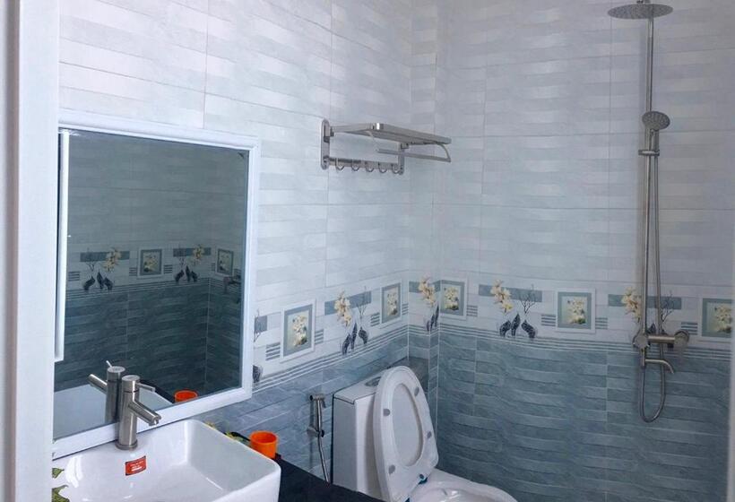 اتاق استاندارد با تخت بزرگ, Hoa Anh Đào Motel