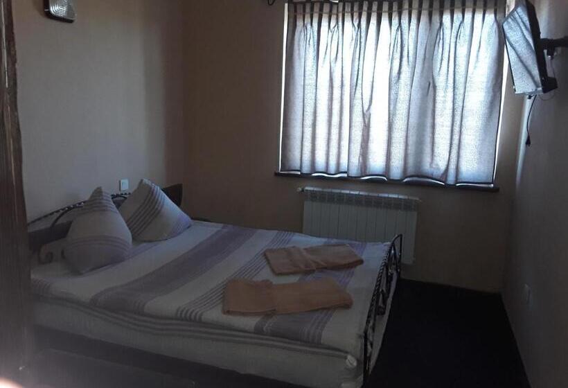 Люкс Кровать Кинг, Motel Ararat