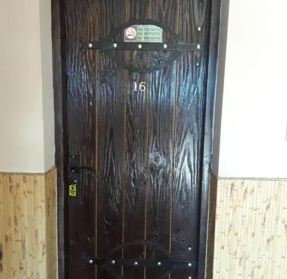 スーペリアースイート, Motel Ararat