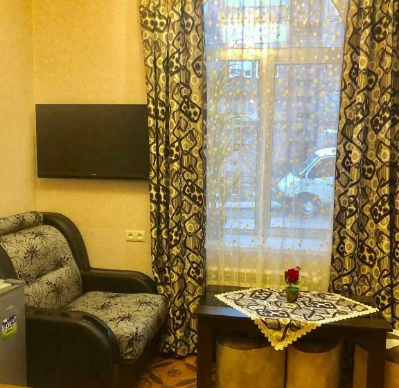 سوییت خانوادگی, Harmar