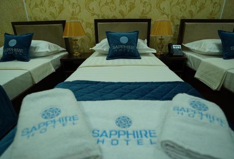 غرفة كلاسيكية ثلاثية, Sapphire