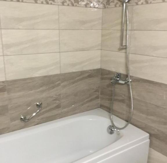 اتاق اساندارد با چشم‌انداز جانبی به دریا, къща за гости емона,обзор