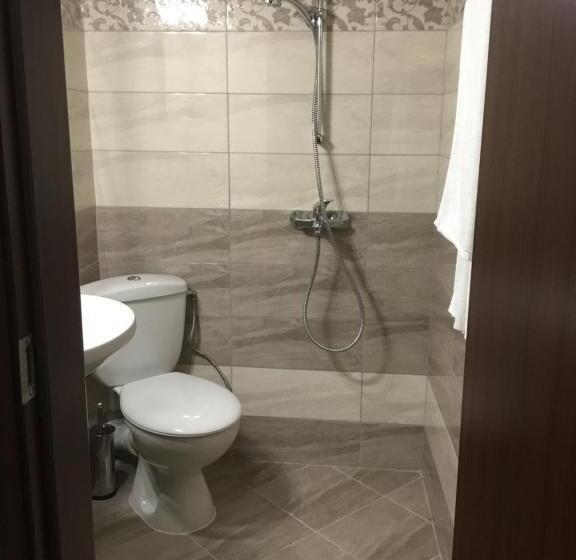 آپارتمان 1 خوابه با تراس, къща за гости емона,обзор