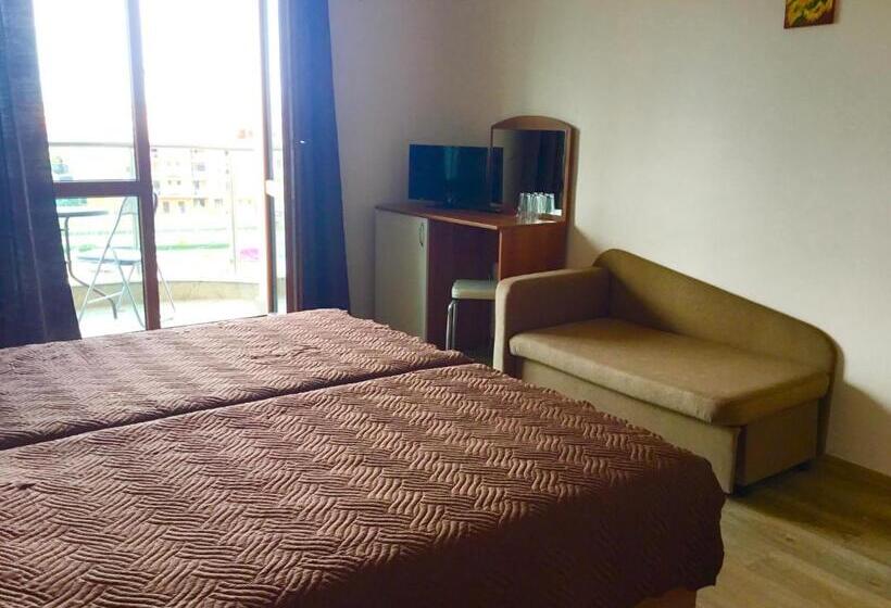 Quarto Estandar Vista Mar Lateral, къща за гости емона,обзор