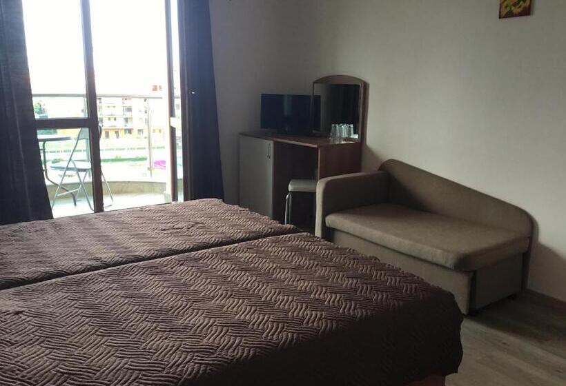 اتاق اساندارد با چشم‌انداز جانبی به دریا, къща за гости емона,обзор