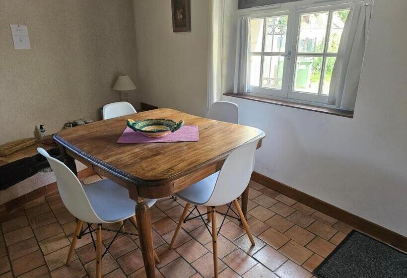 חדר סטנדרט לארבעה, La Grange Aux Moines