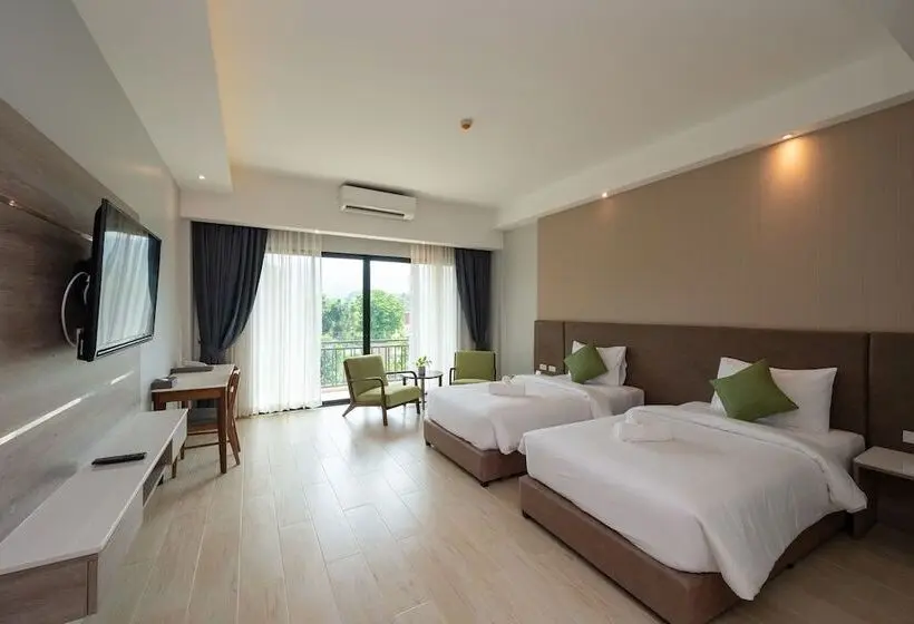 スーペリアールーム, Phumontra Resort Nakhon Nayok