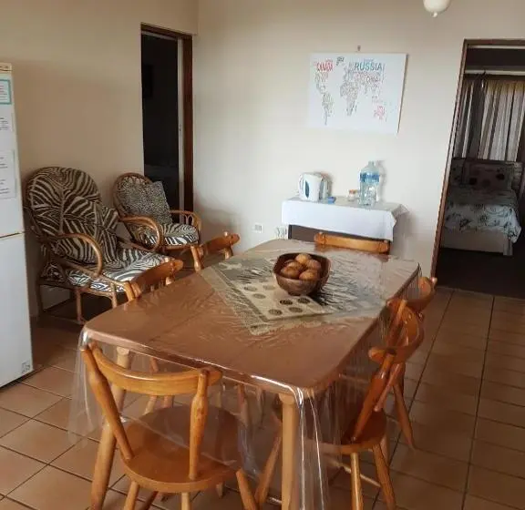 海の見える１ベッドルームアパートメント, Fig Tree Manor Self Catering