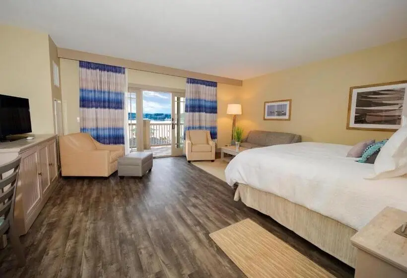 キングサイドベッドのスタンダードワンルーム, Chautauqua Harbor Hotel   Jamestown