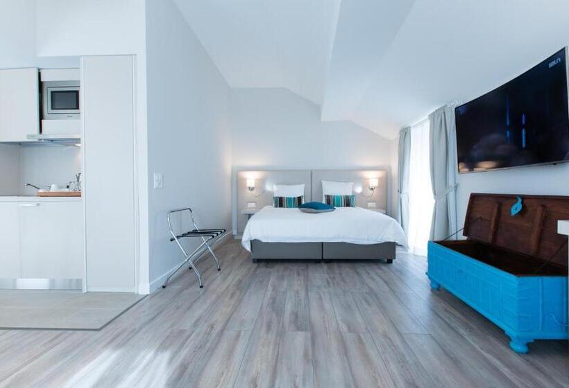 标准工作室带阳台, Auberge Des Grands Bois