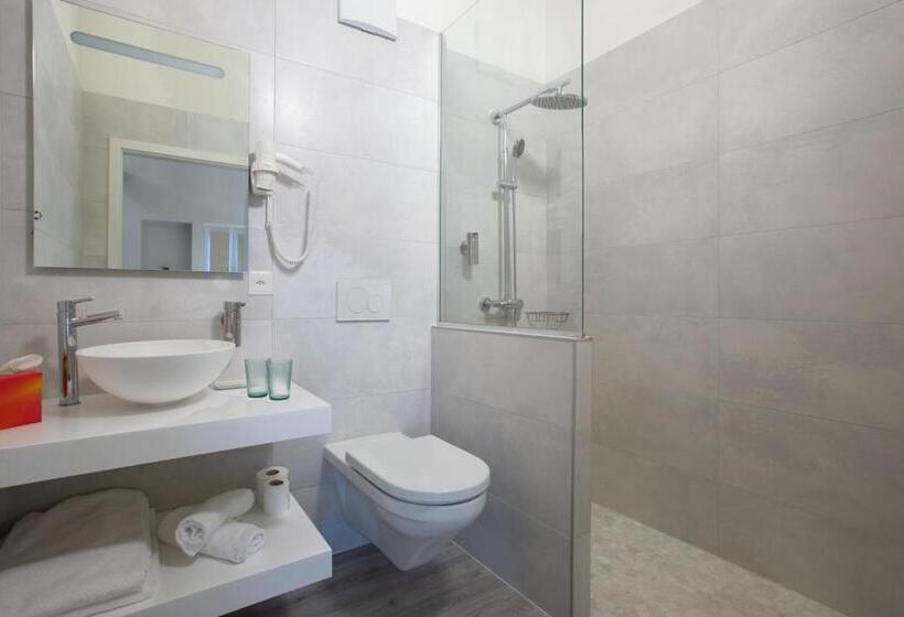 带露台的标准工作室, Auberge Des Grands Bois