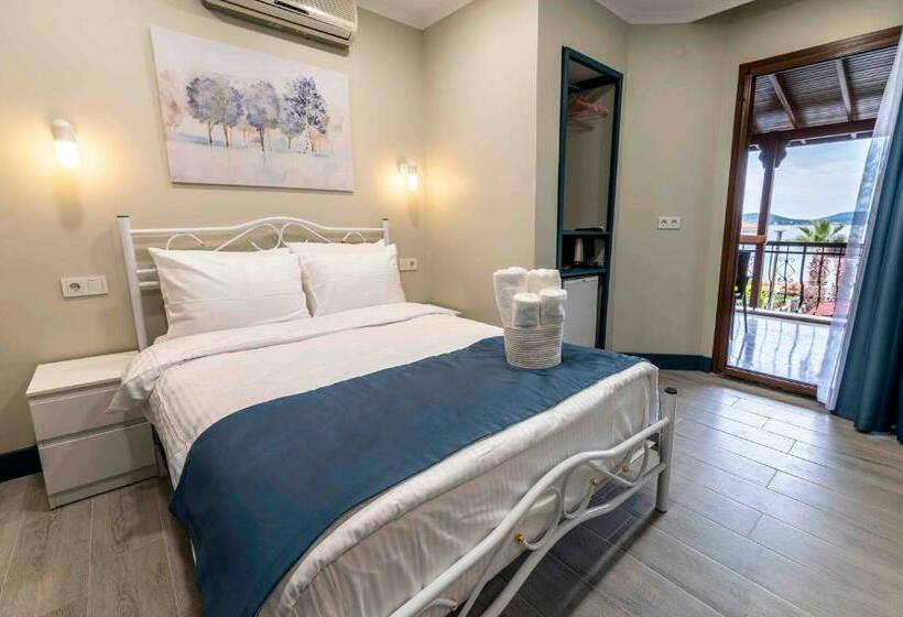 Номер Стандарт Вид на Море с Балконом, Cunda Villa Anka