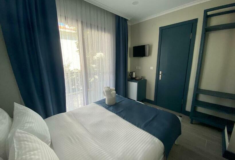 Номер Стандарт Вид на Море с Балконом, Cunda Villa Anka