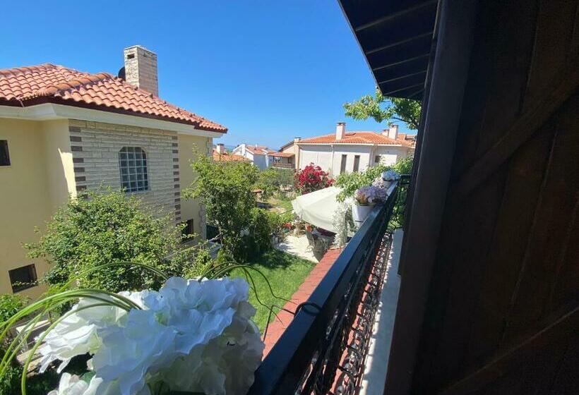 Номер Стандарт Вид на Море с Балконом, Cunda Villa Anka