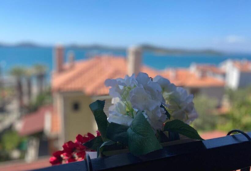 Triple Room Sea View, Cunda Villa Anka
