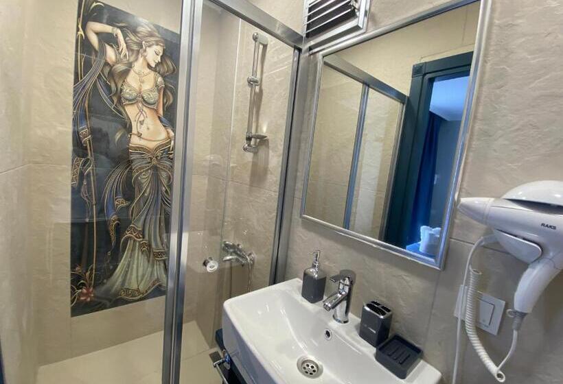 Четырехместный Номер Стандарт Вид на Сад, Cunda Villa Anka