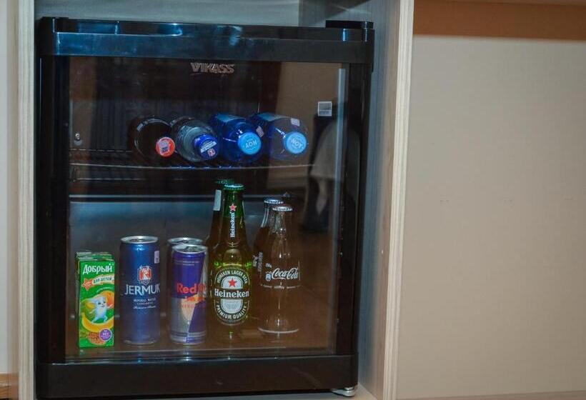 标准三人间, Rubin