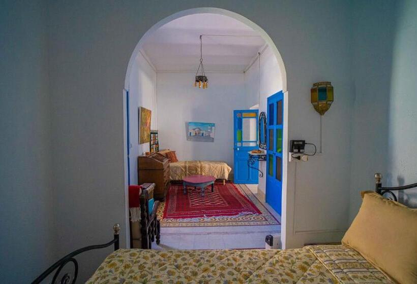 اتاق راحتی سه تخته, Dar Aida Zaghouan