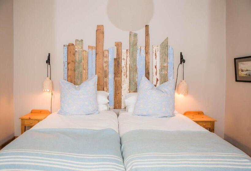 חדר סטנדרט נוף לגינה, Three Birds Country House