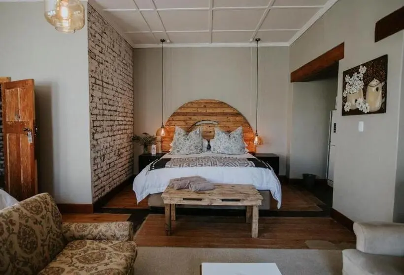 スーペリアファミリールーム, Three Birds Country House