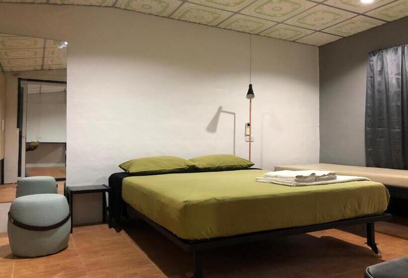 חדר אקונומי, Wassana Sitdharma Guesthouse