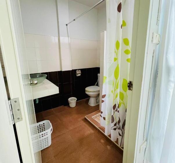 Номер Стандарт, Wassana Sitdharma Guesthouse