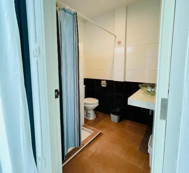 デラックスルーム, Wassana Sitdharma Guesthouse