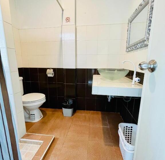 חדר דלוקס, Wassana Sitdharma Guesthouse