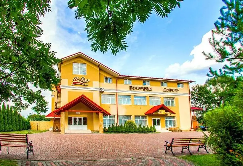 スーペリアールーム, Shklo Motel