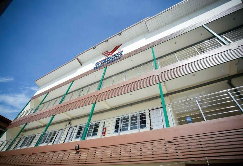 غرفة قياسية مزوَّدة بشُرفة, The Wisdom Residence