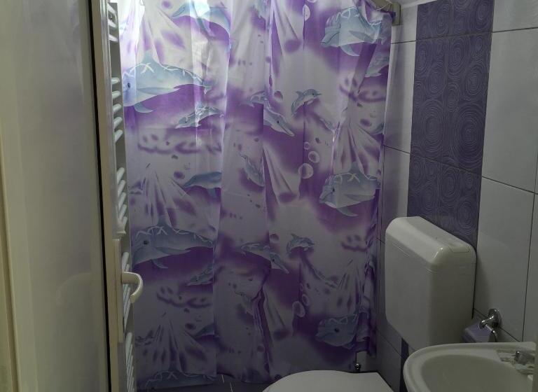 スタンダードルーム, Royal 60