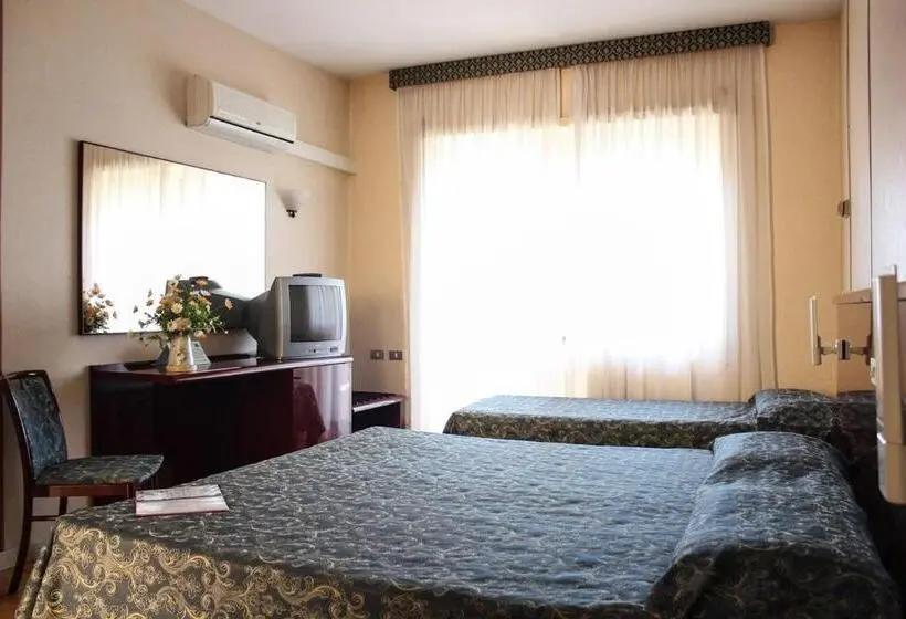 Standard-huone, Grand Hotel Dei Cesari Dependance