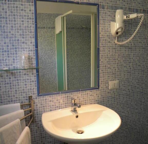 اتاق استاندارد, Grand Hotel Dei Cesari Dependance