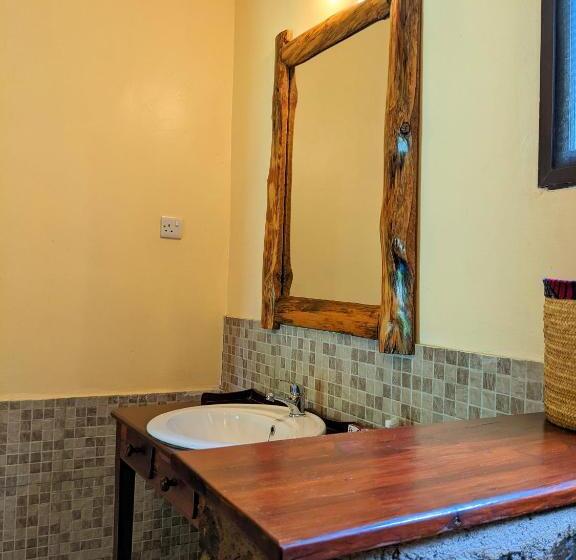 חדר דלוקס, Lawns