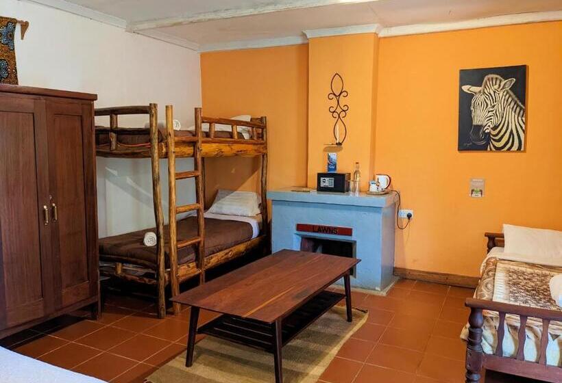 ファミリールーム, Lawns