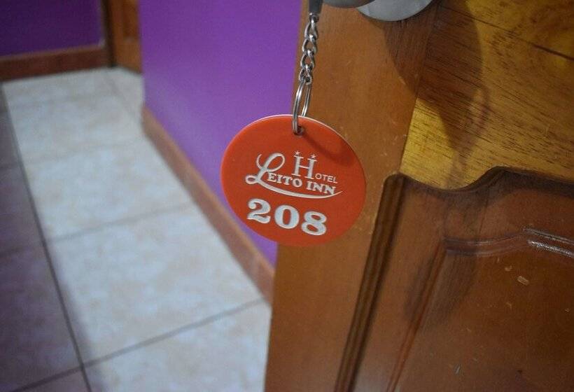 חדר סטנדרט לשלושה, Leito Inn